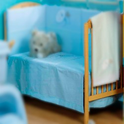 70 * 140 crib bedding blue button
