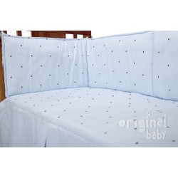 Edredón  de cuna 60 x 120, modelo Lucía Choco Celeste. Protector no incluido 